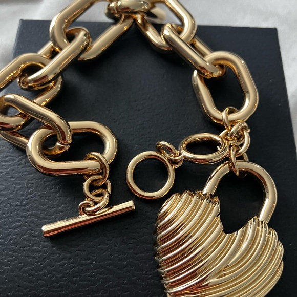 Gold Heart Charm Bracelet. Add a touch of flair to your basic look. - Picture 8 of 8